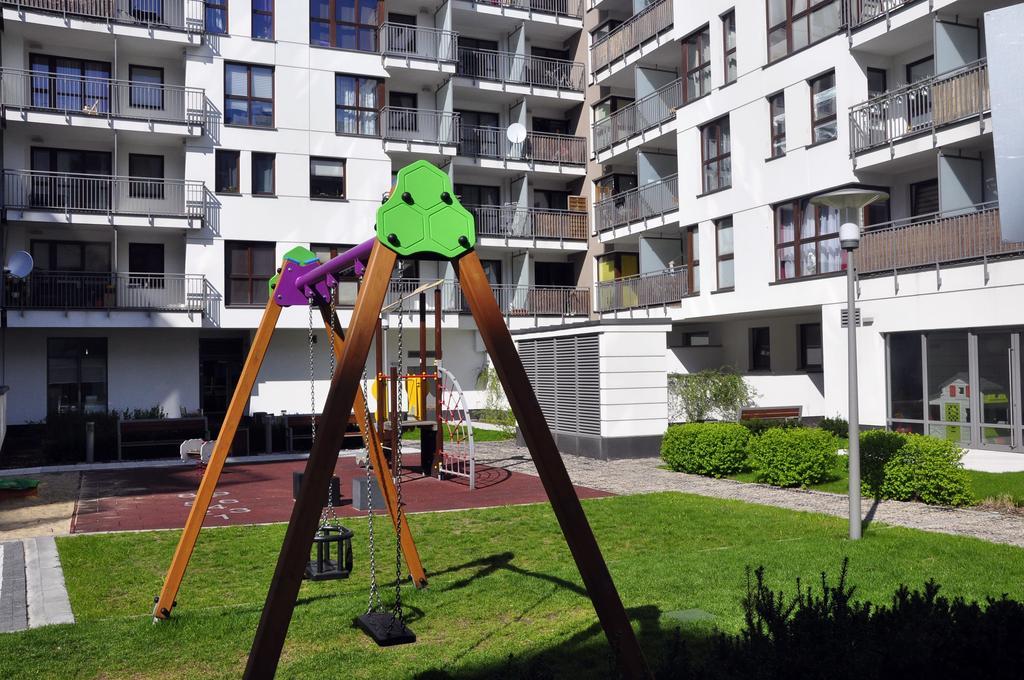 Prudentia Apartments Wola Warschau Exterior foto